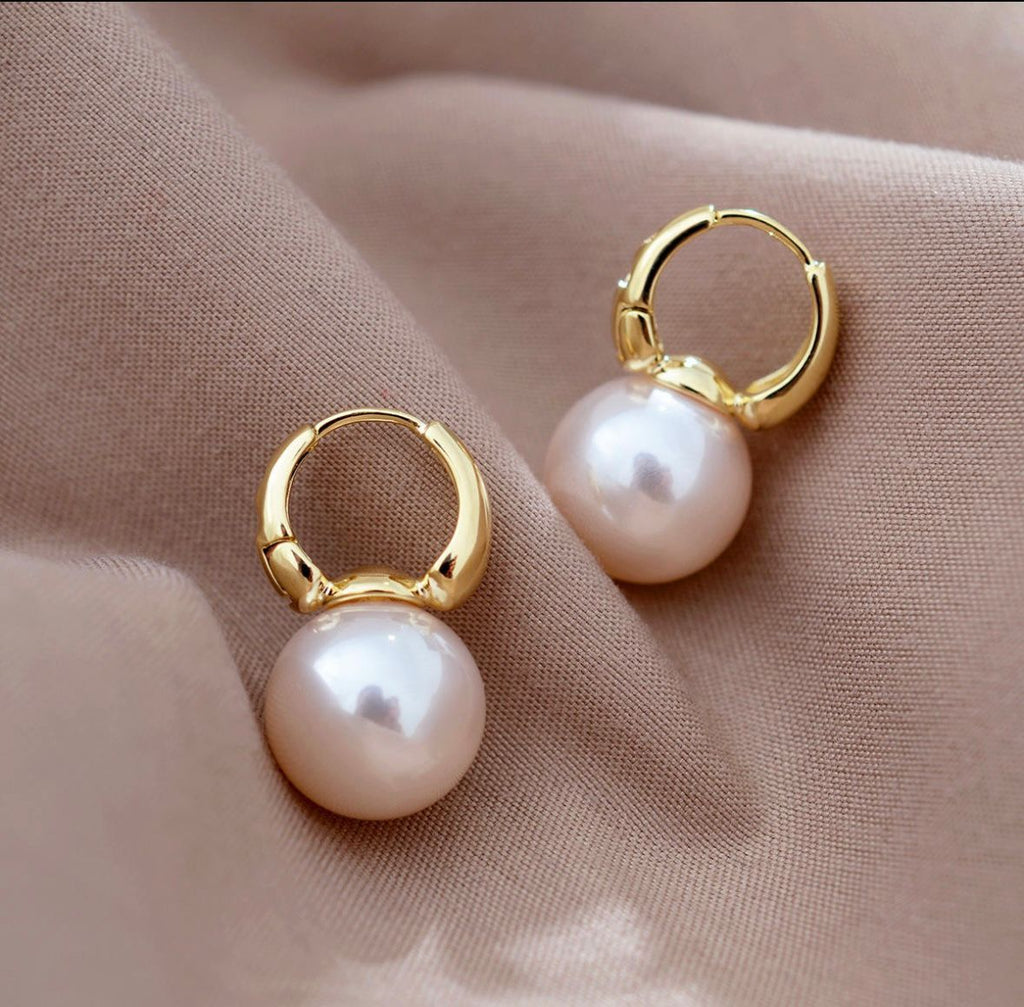 Classic Pearl Drop Hoop Earrings – Gold Plated Stainless Steel✨
