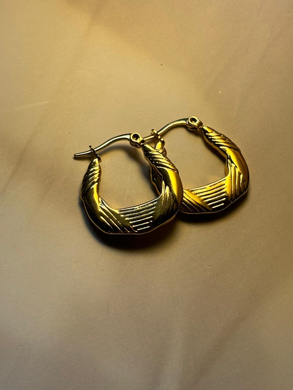 Textured Gold Geometric Hoop Earrings - Modern Grooved Huggie Style